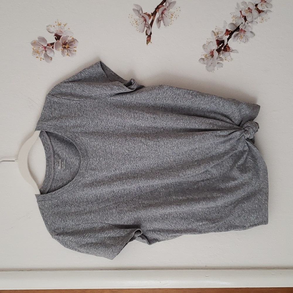🟢Madewell tie-front t-shirt